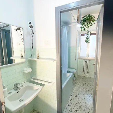 Lejlighed Binario Sul Mare, For 6 Guests San Sostene Marina